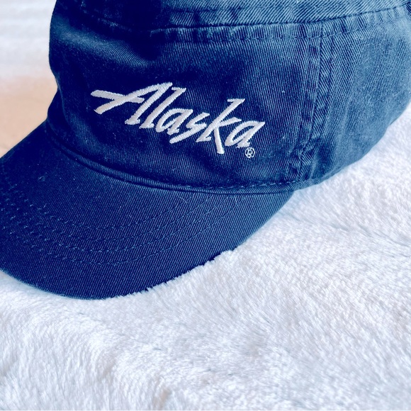 Alaska Airlines cadet cap - Picture 3 of 6